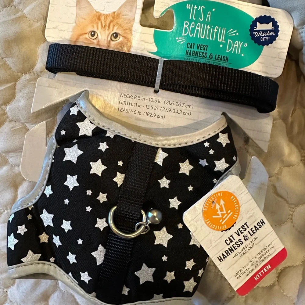 Black and White Star Cat Vest Harness & Leash kitten